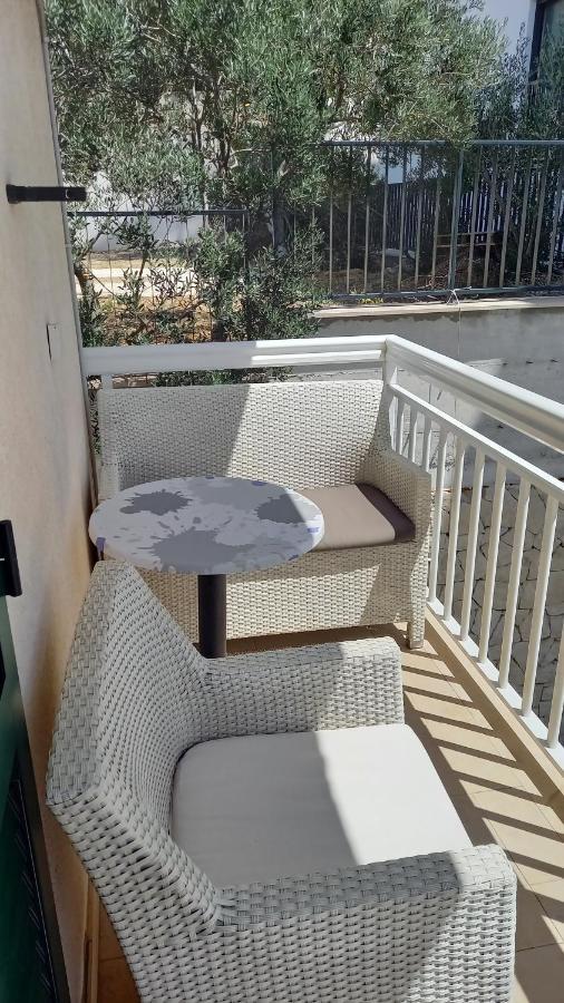 Apartmani Cosic Duće Екстериор снимка