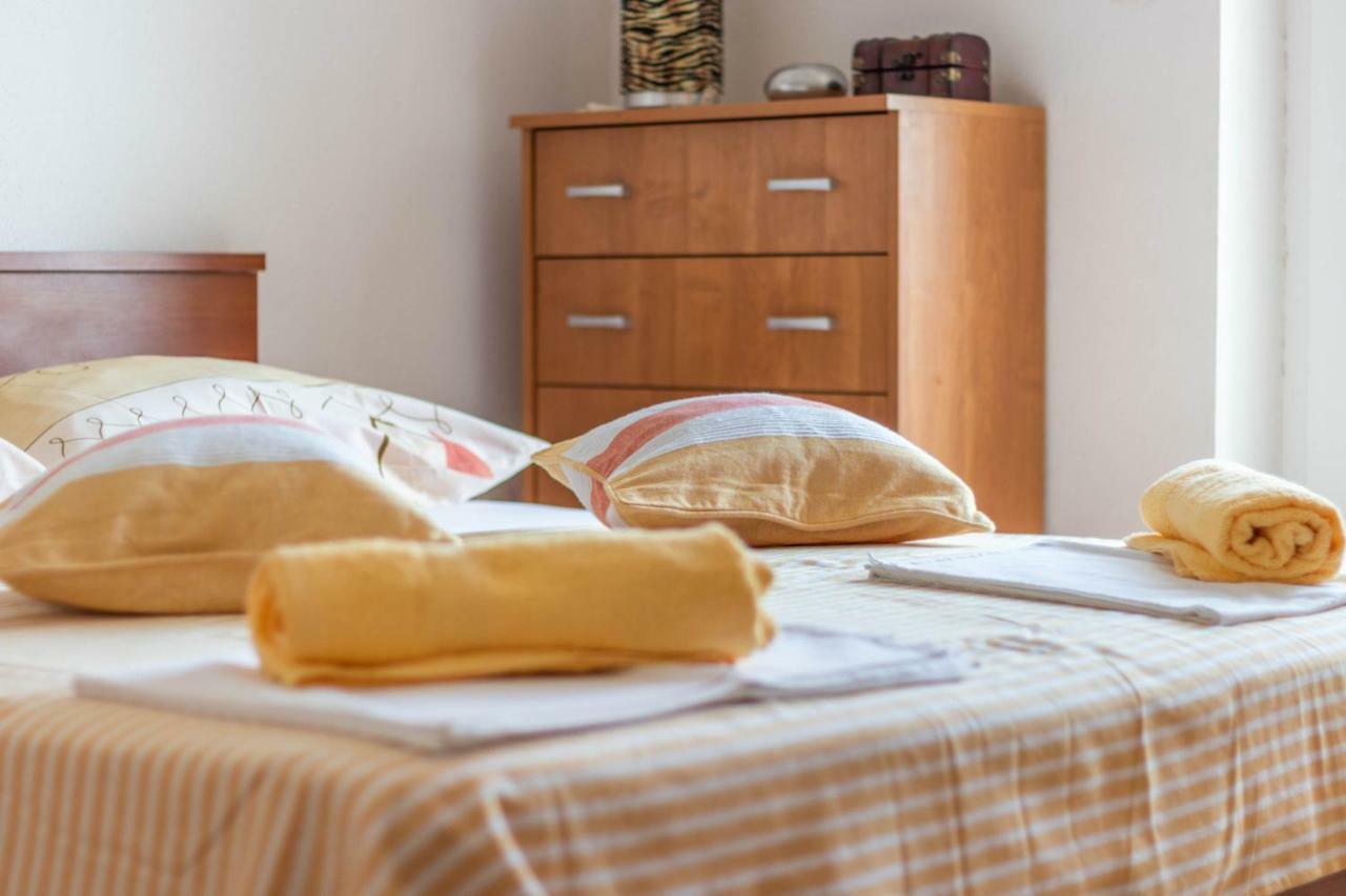 Apartmani Cosic Duće Екстериор снимка